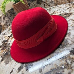 Lancaster Vintage Chic Red Women's Hat